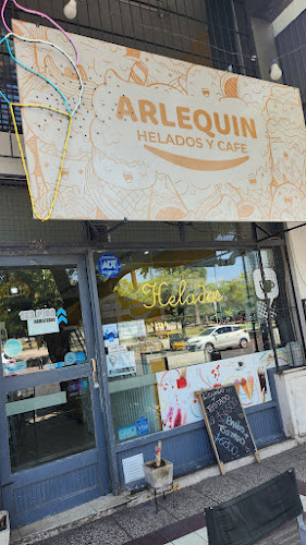Opinii despre ARLEQUIN Helados & Café în Godoy Cruz - Gastronomía y hostelería