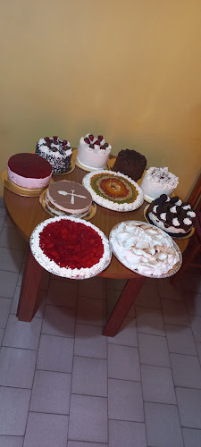 Comentarii opinii despre Pastelería artesanal ANA DAMIANI