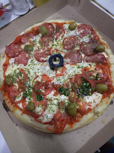 La 22 sandwich y pizzas