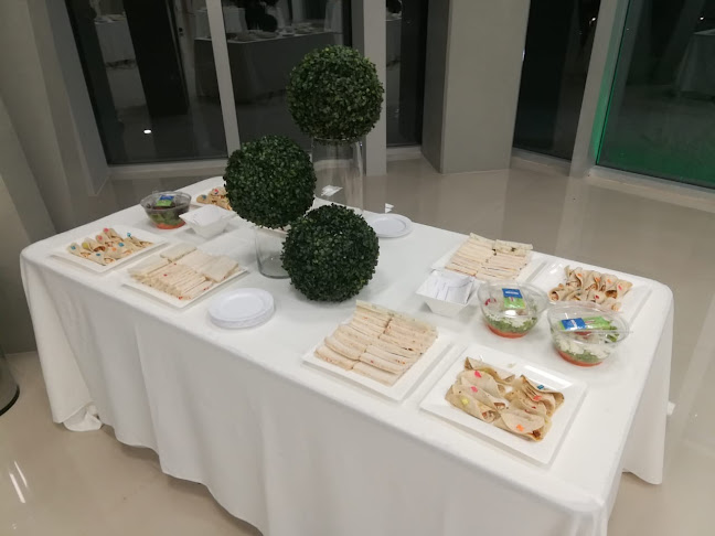 MONTOYA PRODUCCIONES - SERVICIO DE CATERING - LUNCH - COFFEE BREAK - BARRA MOVIL