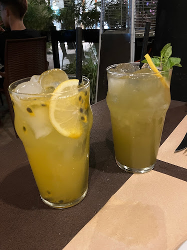 Opinii despre Rocky Garden în Villa Udaondo - Gastronomía y hostelería