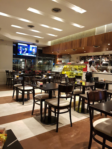 Comentarii opinii despre New Bar