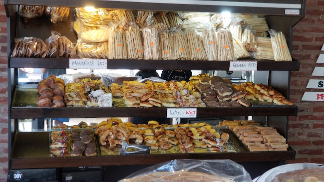 DOV Pasteleria - Puán y Acevedo