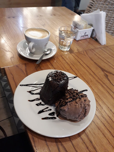 MÖSS Bar - Gastronomía y hostelería