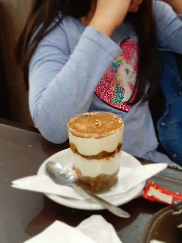 Opinii despre Parrilla Sabores Del Valle în Trelew - Gastronomía y hostelería