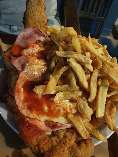 Atenas Parrilla Resto - La Plata