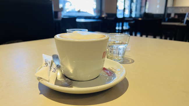 B1663NTV, Cnel. Charlone 1088, B1663NTU San Miguel, Provincia de Buenos Aires