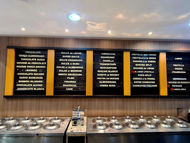 Opinii despre Heladeria Colonial Helados & Café Libertador Vicente lopez în Vicente López - Gastronomía y hostelería