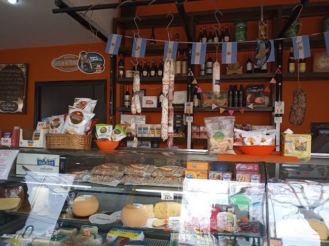 Panadería y Fiambrería "La Flor de Fisherton"