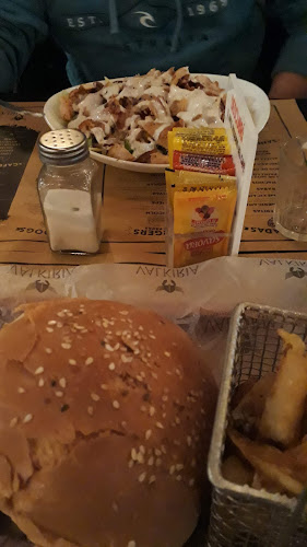 Opinii despre KIRA ROOFTOP în Ramos Mejía - Gastronomía y hostelería