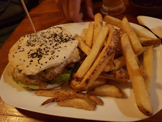 Opinii despre The Botellon Resto Cervecero în Villa Carlos Paz - Gastronomía y hostelería