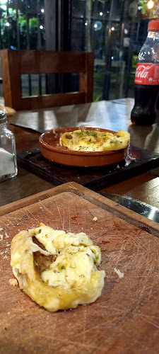 1980 Parrilla De Culto - Hurlingham