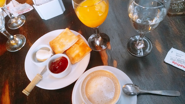 Macedonio Resto by Logros Café - Gastronomía y hostelería