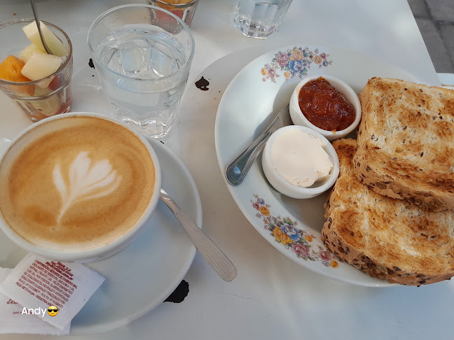 Opinii despre Cafe Charlotte Fisherton în Rosario - Gastronomía y hostelería