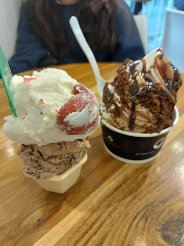 Opinii despre RIO Helados - Echesortu în Rosario - Gastronomía y hostelería