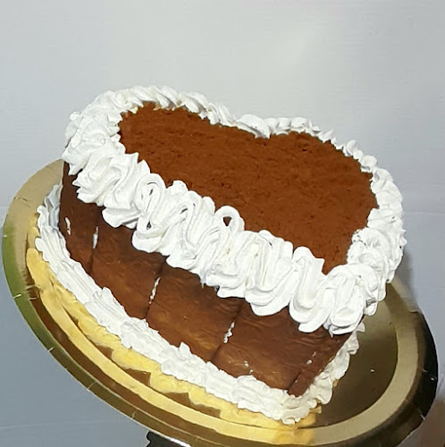 Heladeria y pastelería Rollitos de dulzura