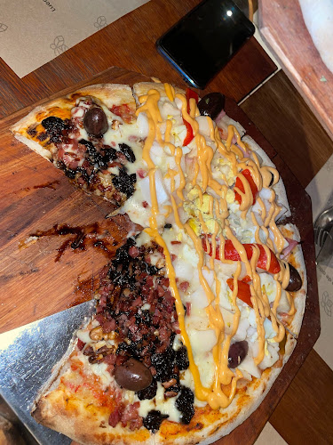 Comentarii opinii despre Pizza Zeta Parque Sarmiento Restaurante