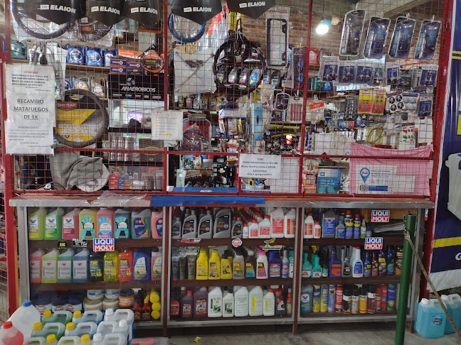 Heladeria & peluqueria