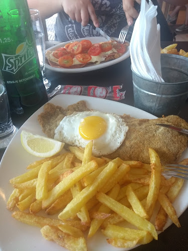 Resto Bar Pinni Fusión - Gastronomía y hostelería