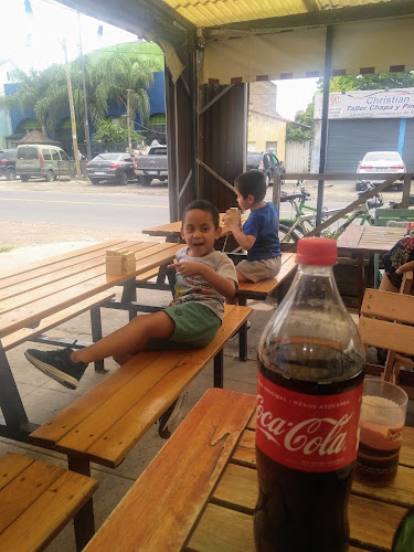 Av. Gdor. Vergara 3775, B1686 Hurlingham, Provincia de Buenos Aires