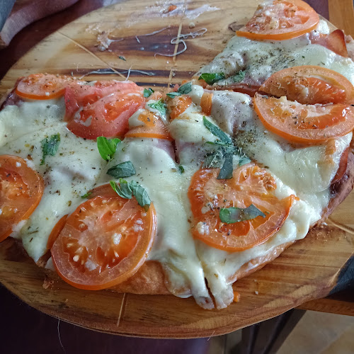 Pizzería El Yaveño. Horno a Leña