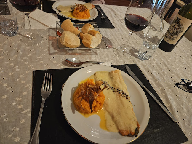 Opinii despre Maitreya în Gral. Roca - Gastronomía y hostelería