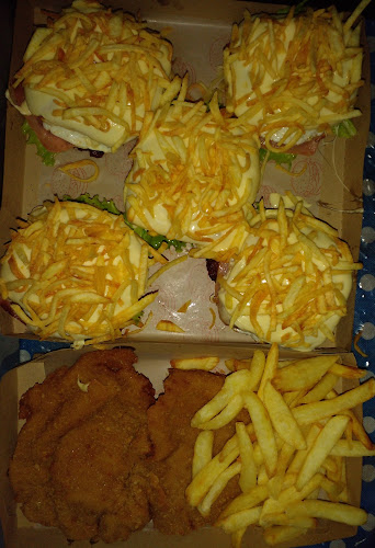 Hamburgueseria SandYsma - Gastronomía y hostelería