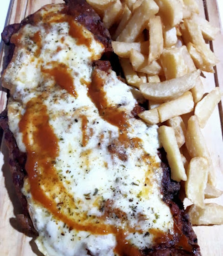 Boulevar, Pres. Juan Domingo Perón 1795, B1744 Moreno, Provincia de Buenos Aires