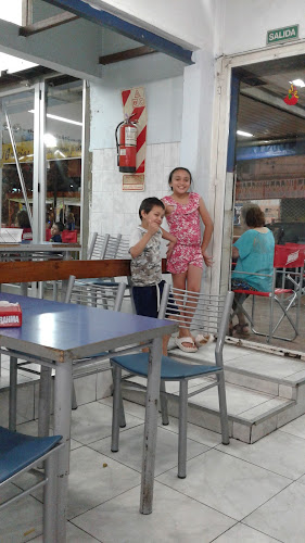 Opinii despre Mickey Pizzería - Restaurante în Gran Buenos Aires - Gastronomía y hostelería