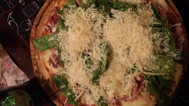 Opinii despre Chalten After în Santa Rosa - Gastronomía y hostelería