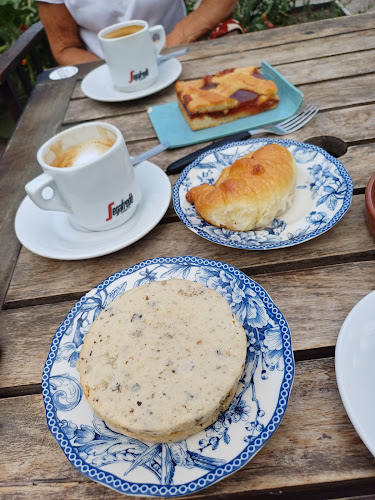 Comentarii opinii despre Dock Café