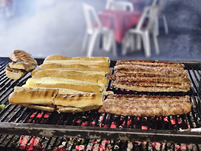 Choris "Matilde" De Abajo Del Puente. - Gastronomía y hostelería