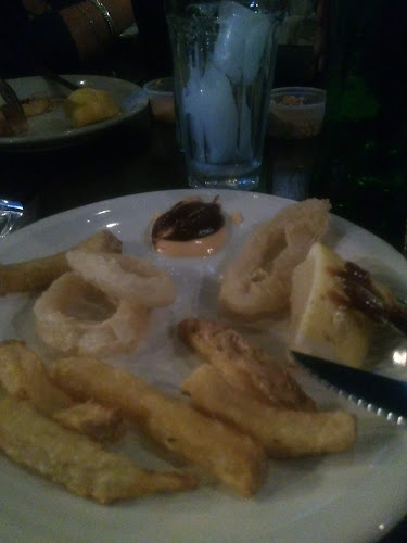 Av. Hipólito Yrigoyen 2065, M5602 San Rafael, Mendoza