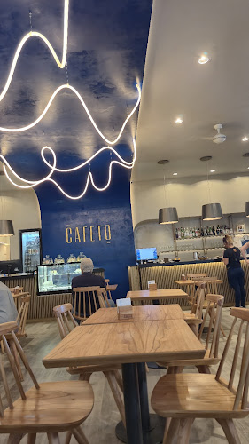 Starbucks Coffee [Tienda: Dinosaurio Mall - Alto Verde] - Gastronomía y hostelería