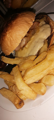 Comentarii opinii despre Flora Sunset Bar.