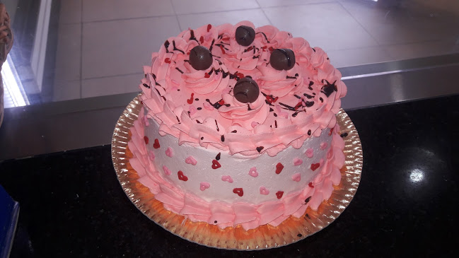 Opinii despre Panadería y Confitería "Vicente López" în Gral. Rodríguez - Gastronomía y hostelería