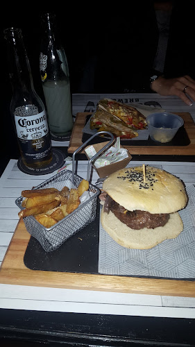 Opinii despre Cafe de la Plaza în Concepción del Uruguay - Gastronomía y hostelería