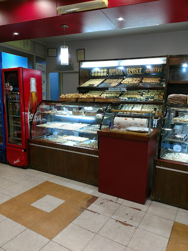 Opinii despre Panadería la Fueguina în Trelew - Gastronomía y hostelería