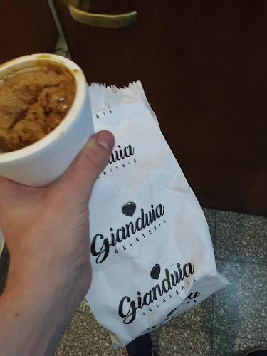 Av. Pellegrini 823, S2000 Rosario, Santa Fe