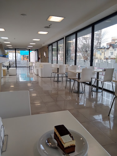 Silvia Balboa Pastelería & Cafetería