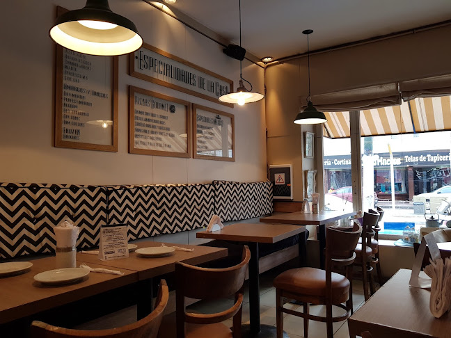 Av. San Martín 142, L6300BAO Santa Rosa, La Pampa