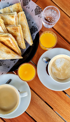 Pub y Restaurante "Cosme" | Alberdi - Rosario