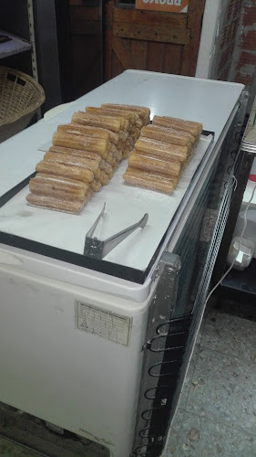 Pastelería "Doña Claudia" - Gastronomía y hostelería