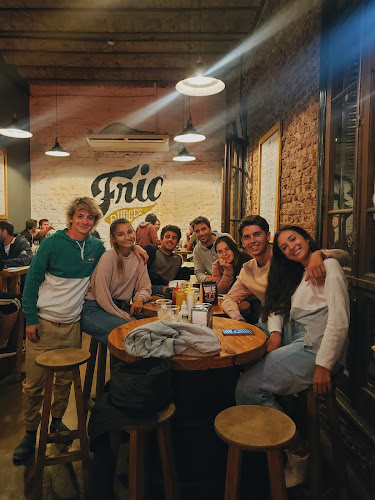 Montevideo 2394, S2000 Rosario, Santa Fe