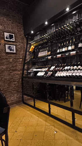 Chicharra Asador A Las Brasas - Gastronomía y hostelería