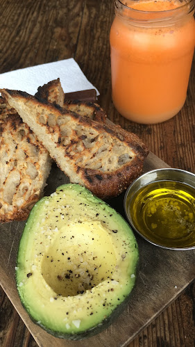 Comentarii opinii despre Panadería El Pan De La Chola