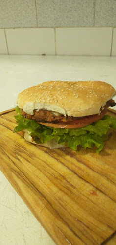 Opinii despre Maranata Casa de comidas în Neuquén - Gastronomía y hostelería