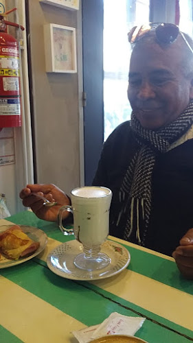 Av. Eva Perón 7924, S2000 Rosario, Santa Fe