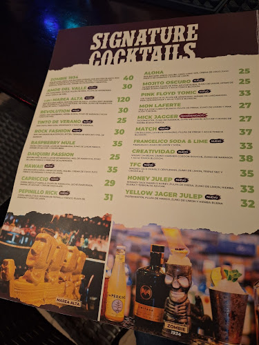 Jirón San Martín 323, Trujillo 13007, Perú