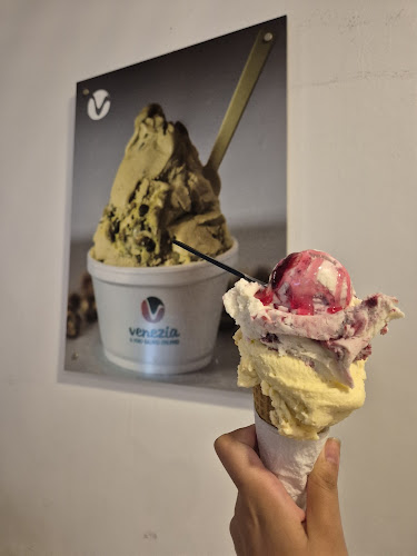 Opinii despre Heladería Venezia Y Cafeteria în San Salvador de Jujuy - Gastronomía y hostelería